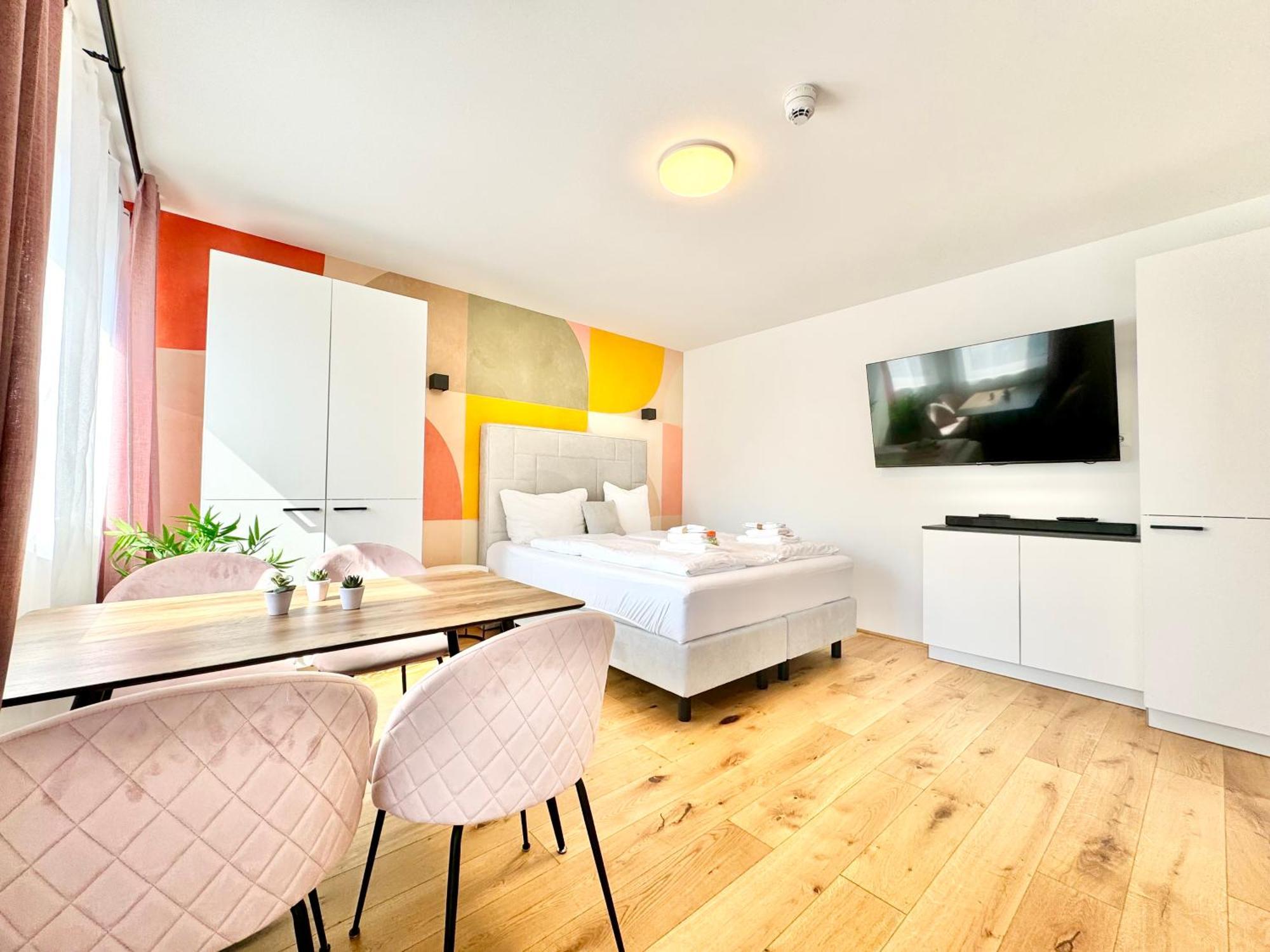 Stylische Wohnung Mit Balkon Wenen Buitenkant foto