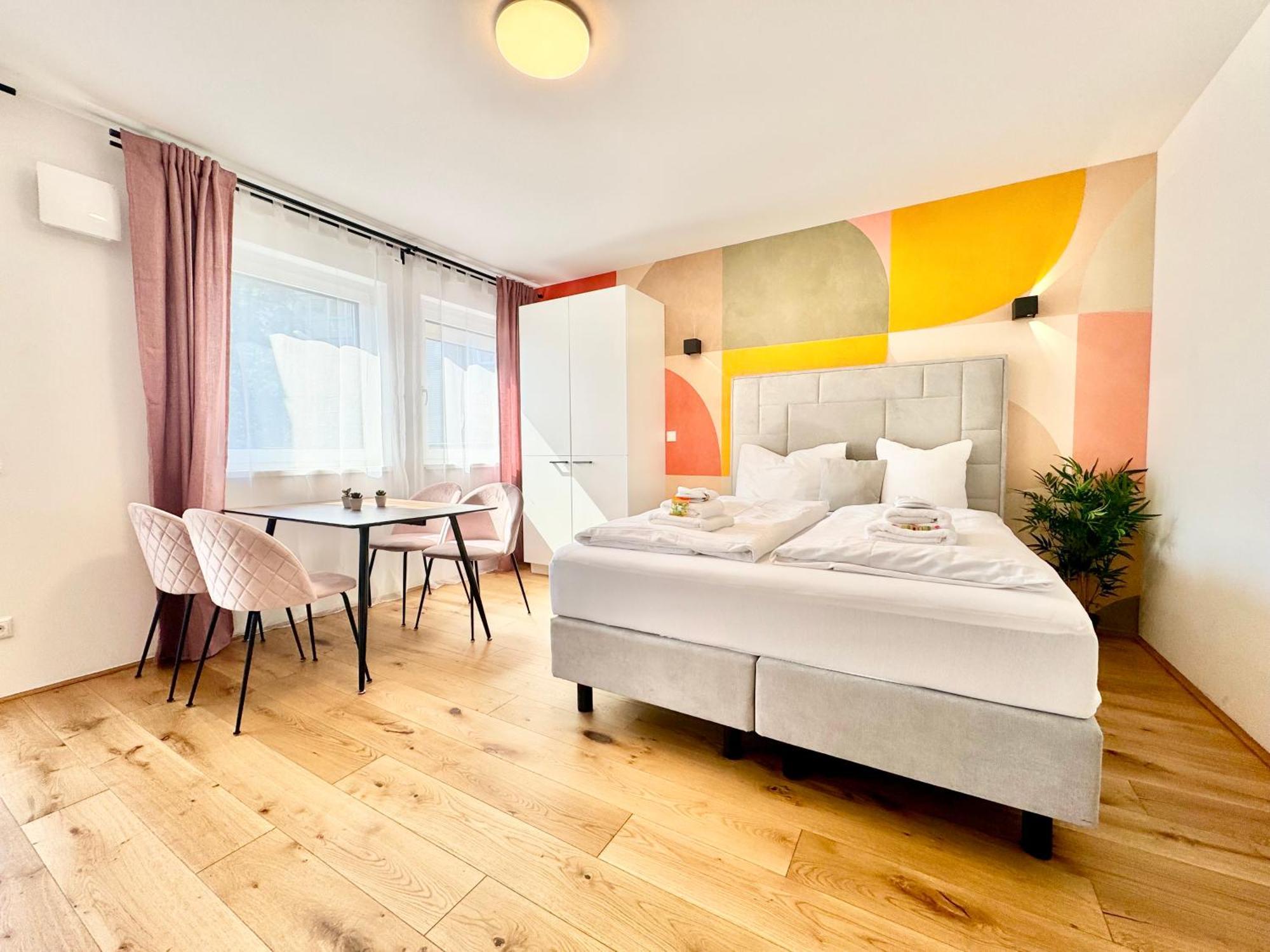 Stylische Wohnung Mit Balkon Wenen Buitenkant foto